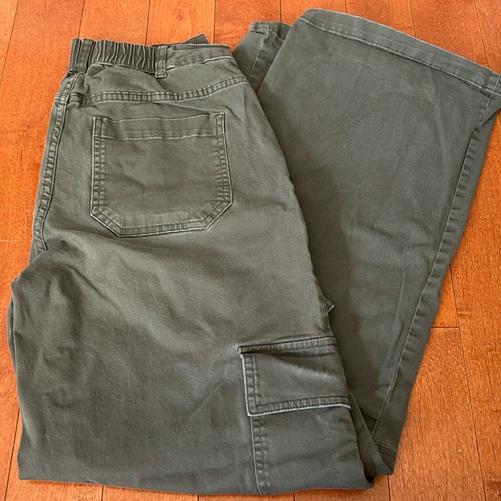 Army Green Cargo Pants